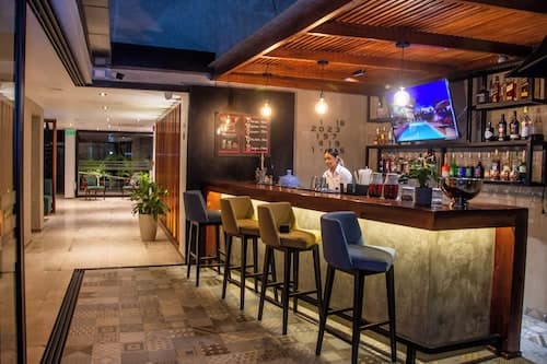 GRAU BUSINESS HOTEL