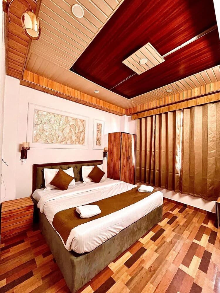 SIRHIND REGENCY BY SR BnB