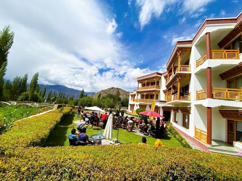 Hotel Trikaya Ladakh