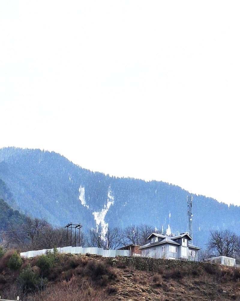 Tavisha River View Orchard Pahalgam