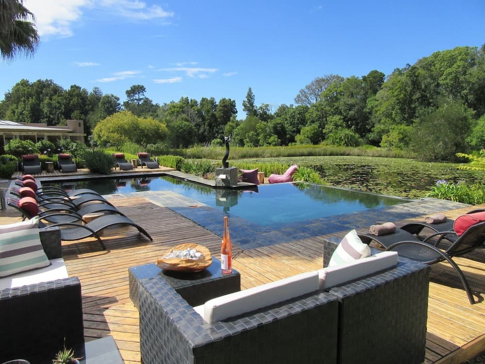 Lily Pond Country Lodge