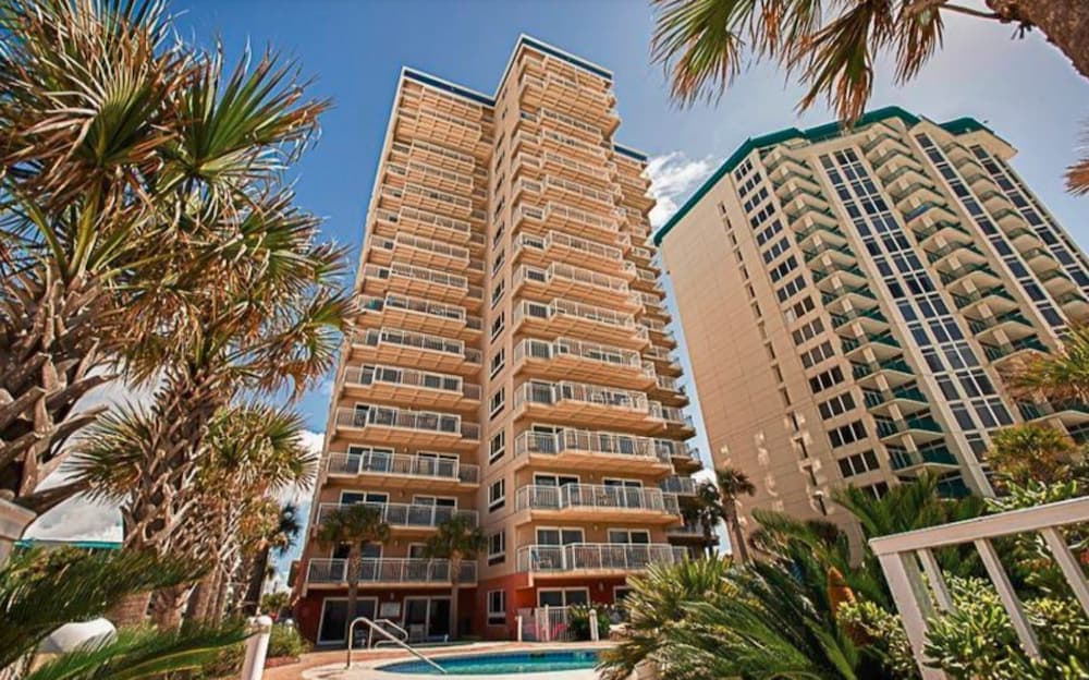 Destin Towers by Holiday Isle