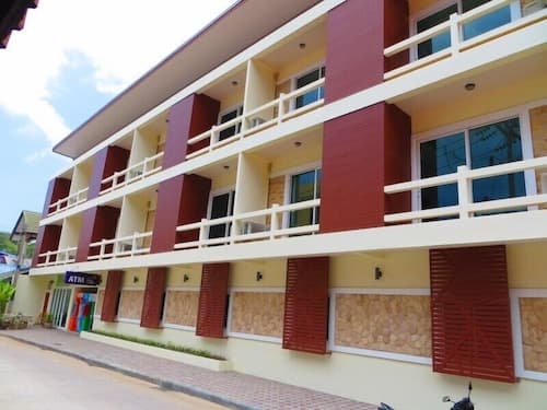 Phangan Pearl Hostel
