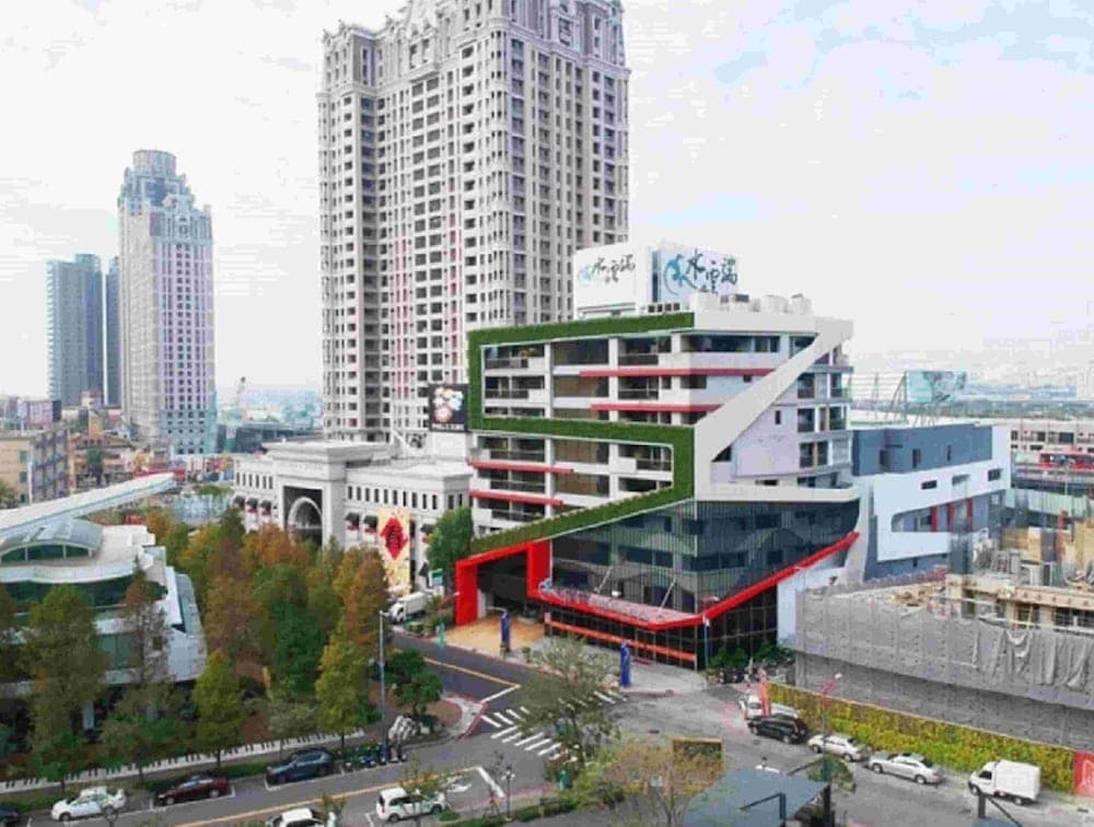 Icloud Luxury Resort & Hotel