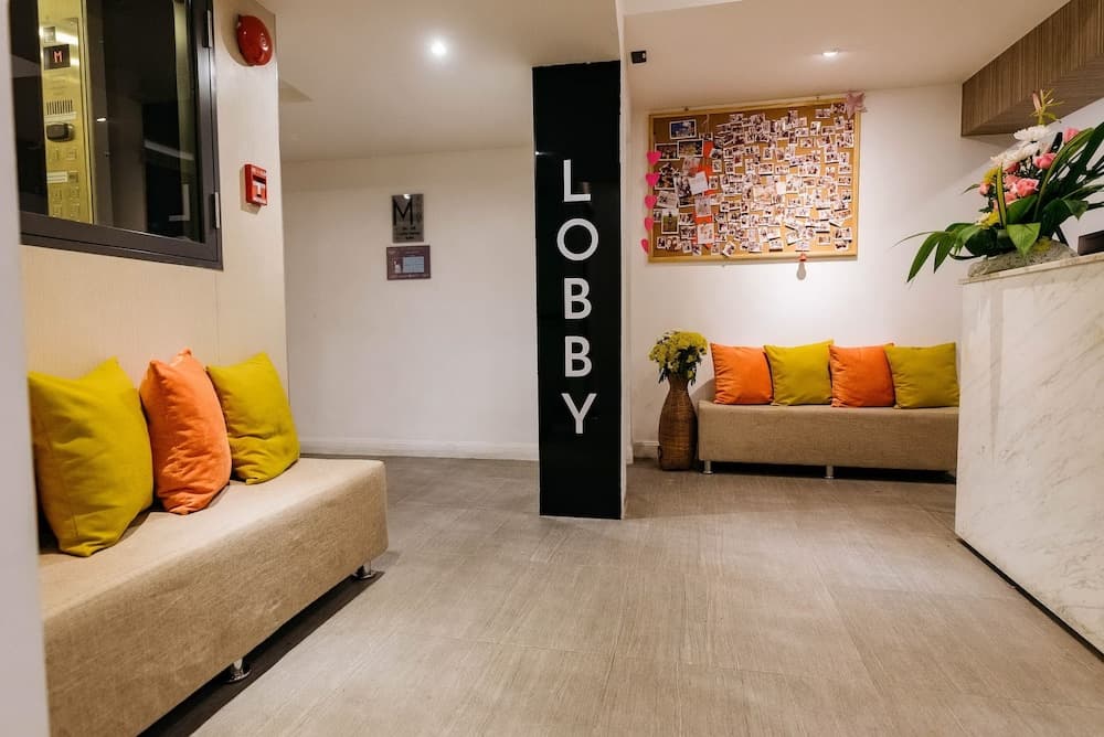 Lobi oturma alanı