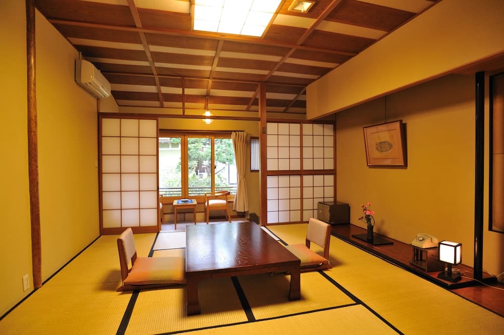 Oda