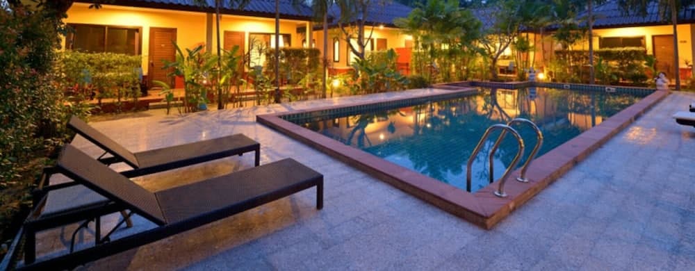 Happy Cottages Phuket