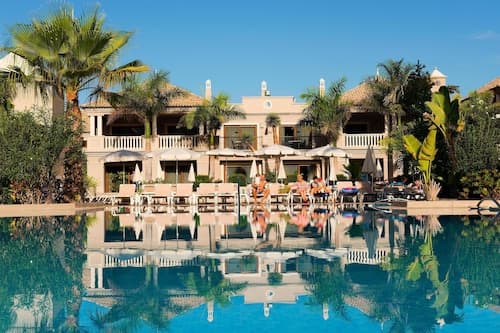 Marylanza Suites & Spa