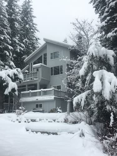Belle Neige Suites- Whistler