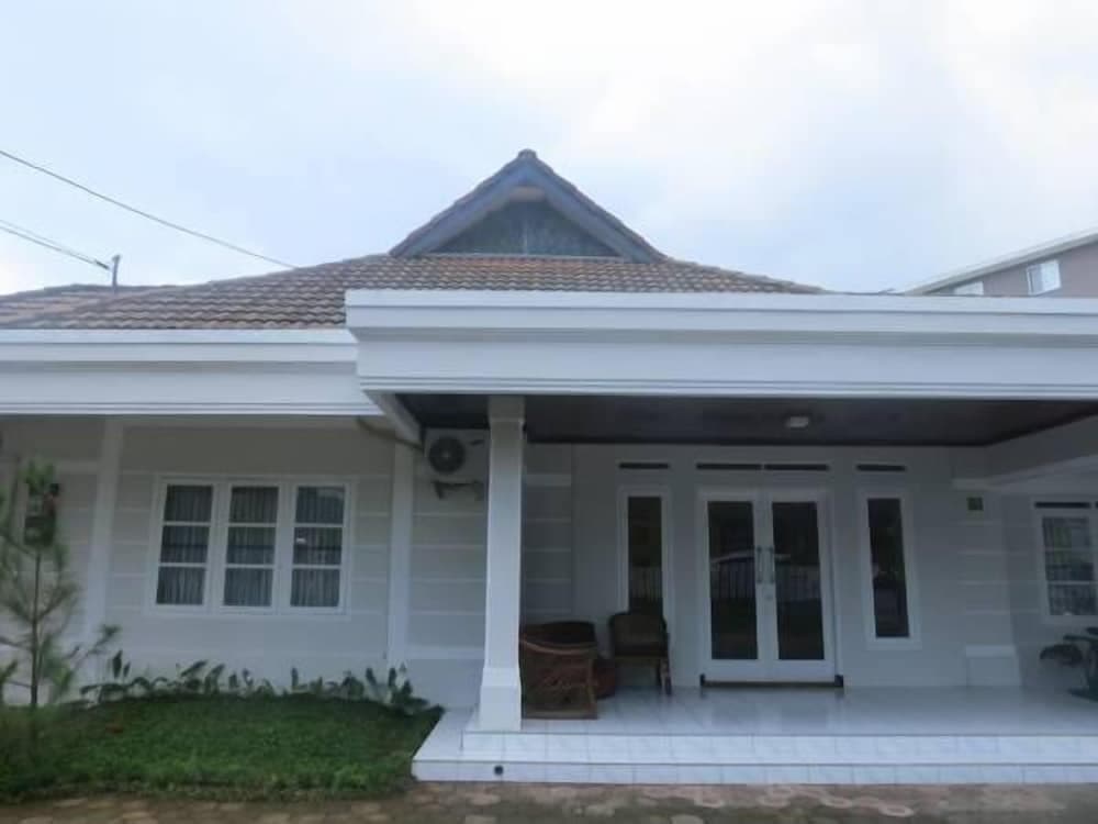 Elenor's Home at Eyckman