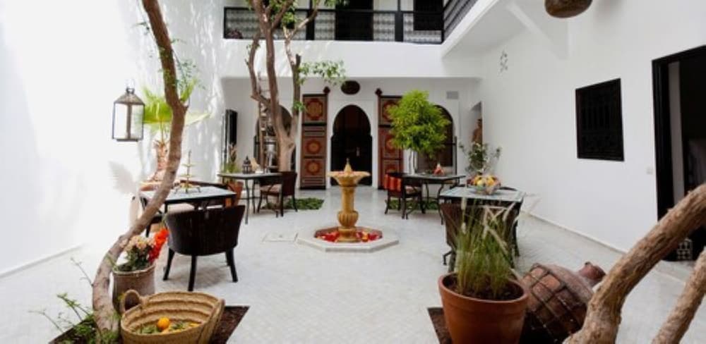 Riad Lhena