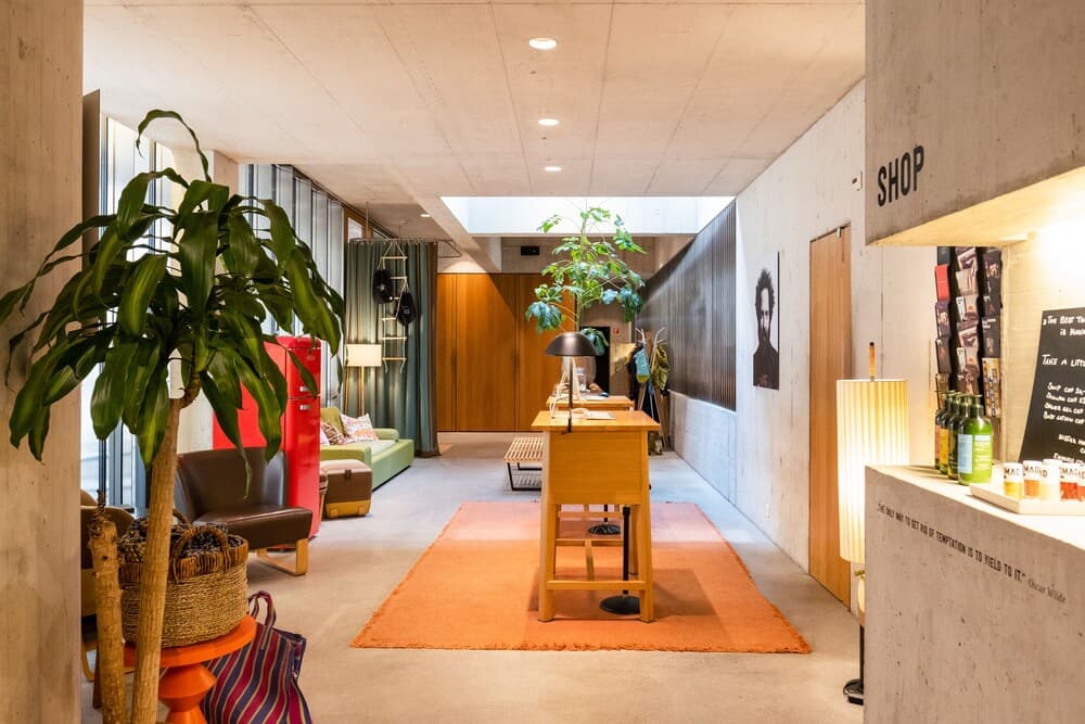 Giriş/çıkış büfesi