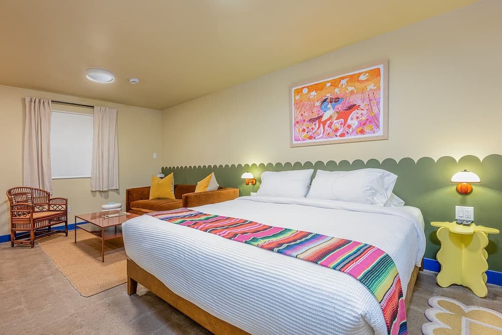Siesta Motel