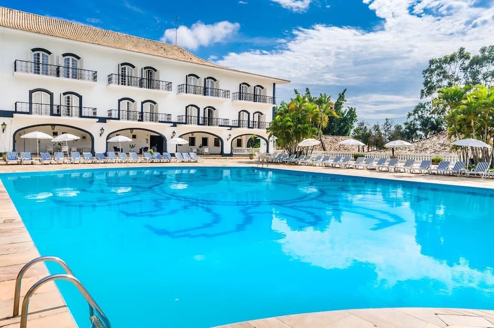 San Raphael Country Hotel