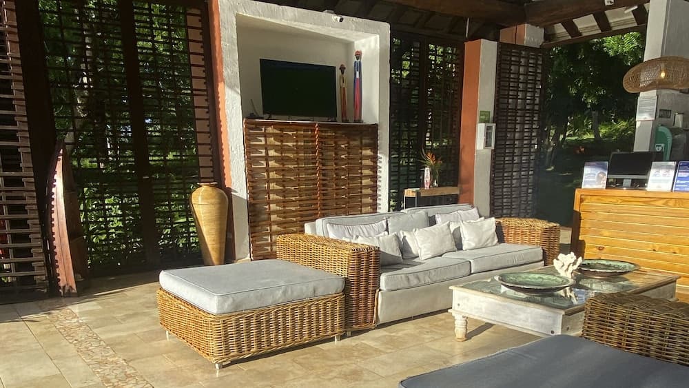 Hotel Acantilado de la Tierra