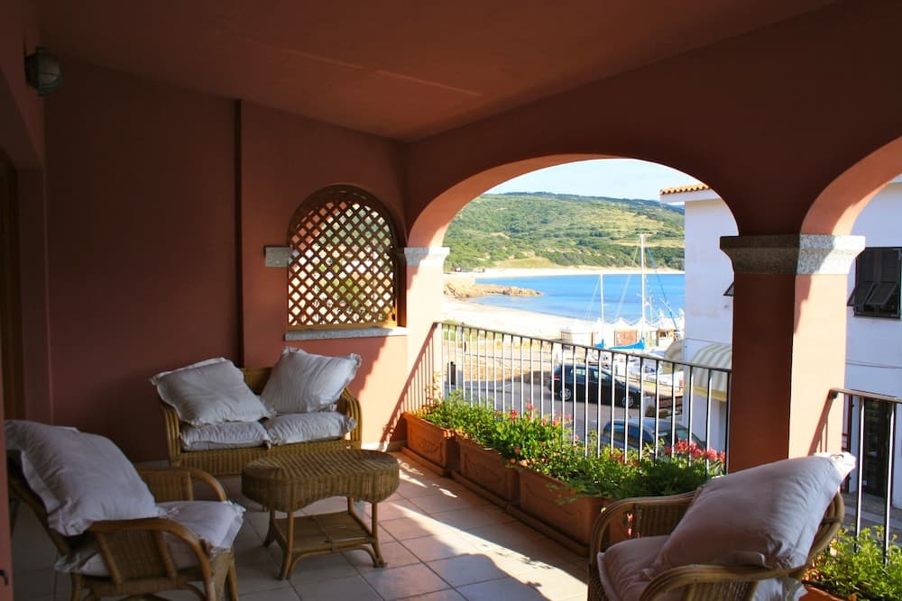 Isola Rossa Borgo Mare - Agenzia Isola Rossa