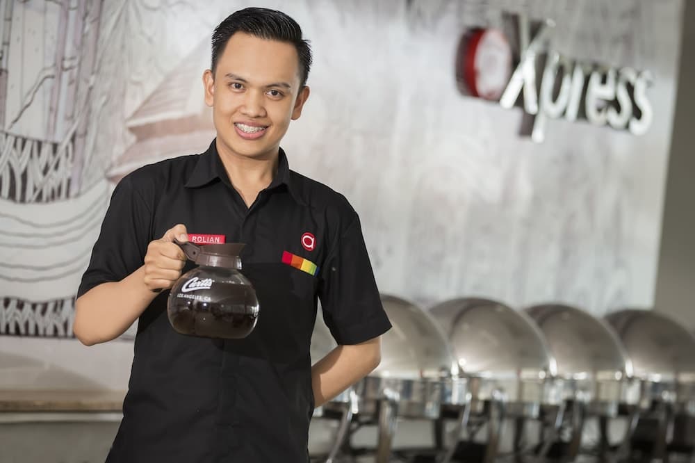 Giriş/çıkış büfesi