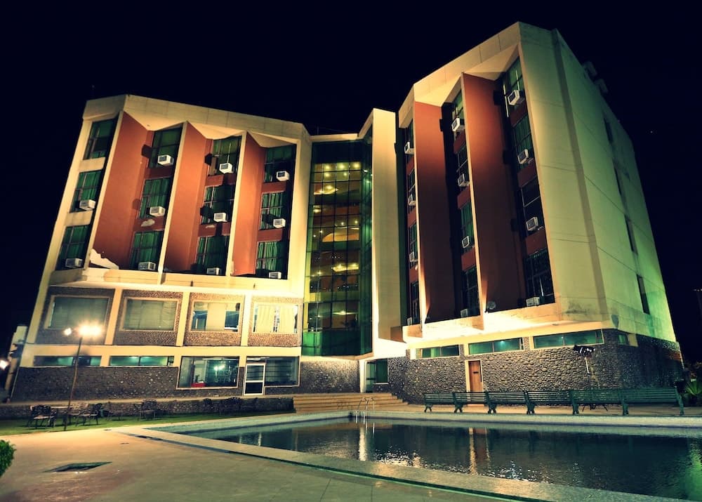 Hibis Hotel Devi Grand - Katra