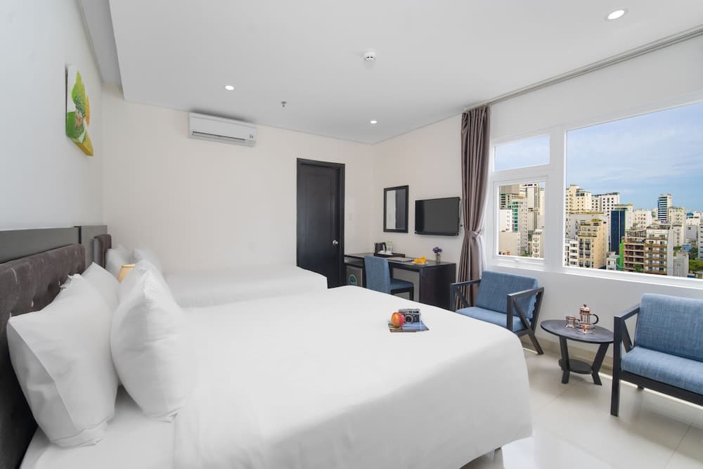 Golden Star Hotel