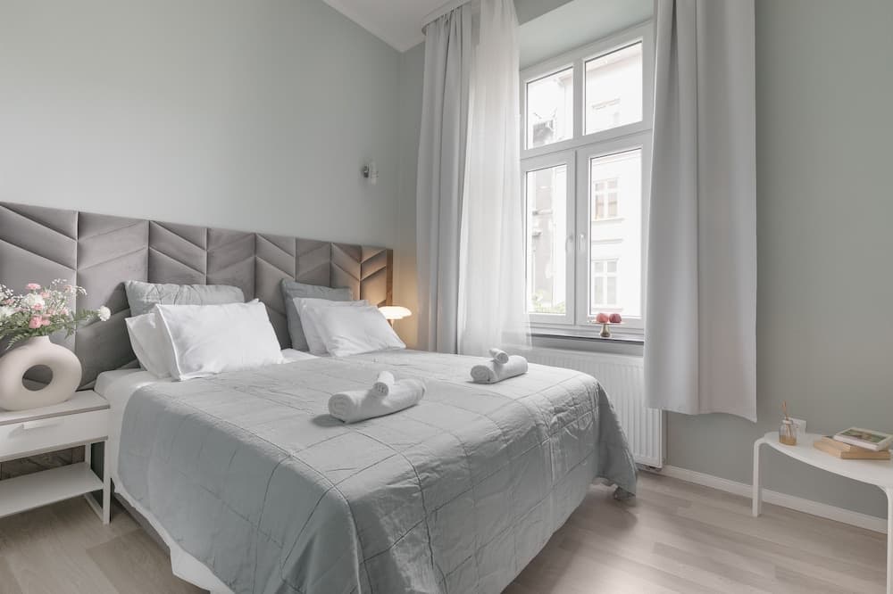 Platinum Aparthotel