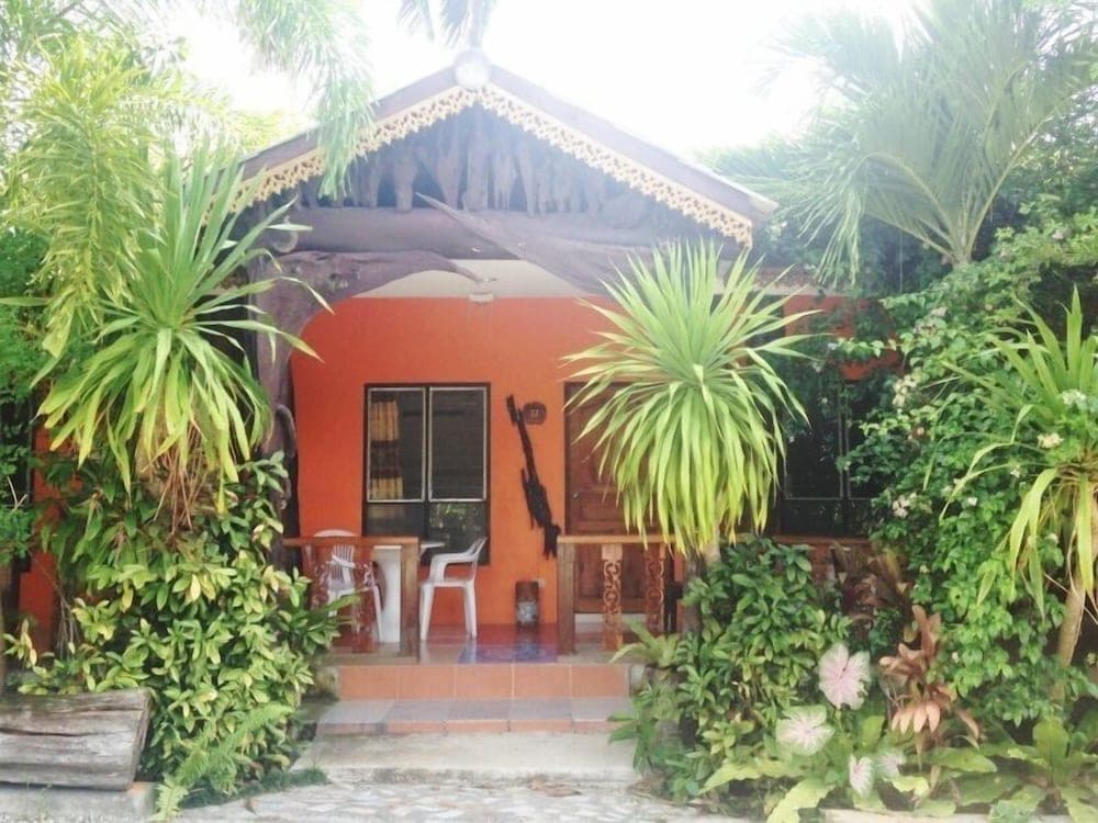 Ruan Mai Sang Ngam Resort