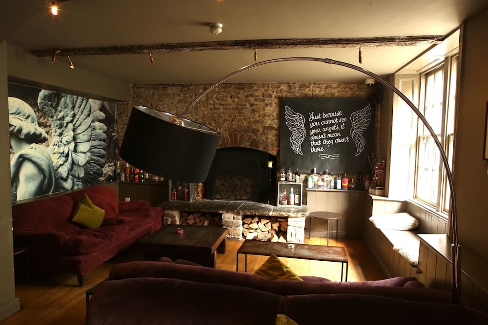 Lobi dinlenme salonu