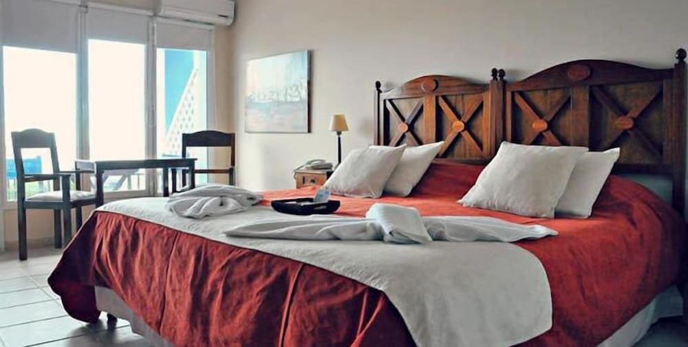 Hotel Las Restingas
