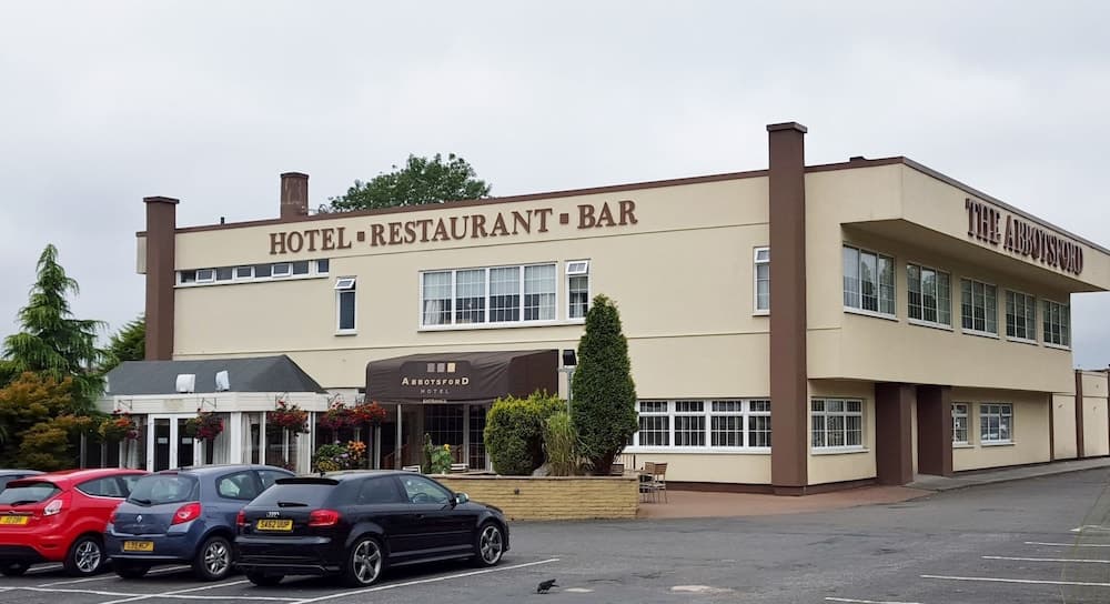 Abbotsford Hotel