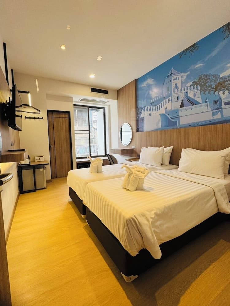 New Siam II