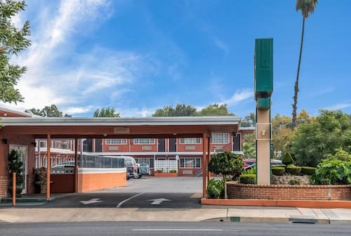 Rodeway Inn Modesto near Downtown