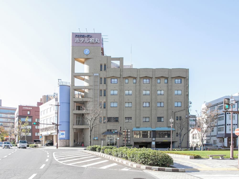 Aqua Garden Hotel Fukumaru