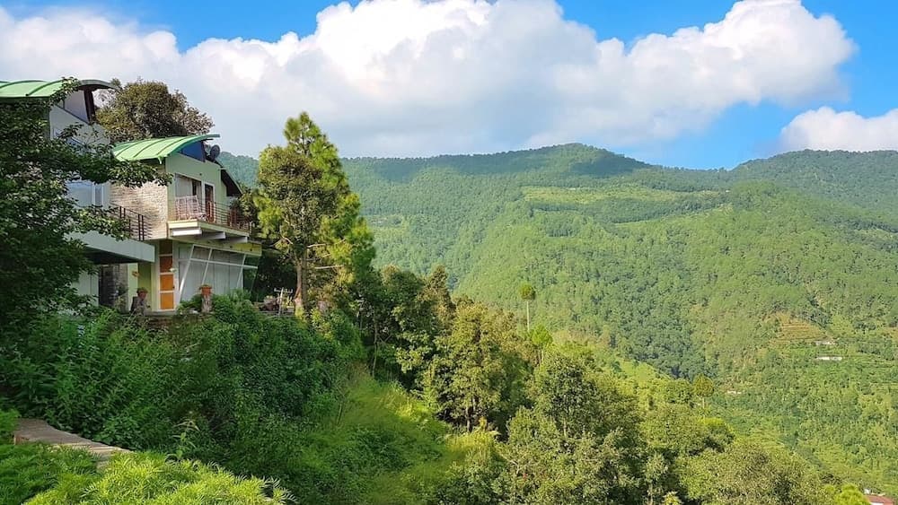 Seclude Ramgarh, Cliff's Edge