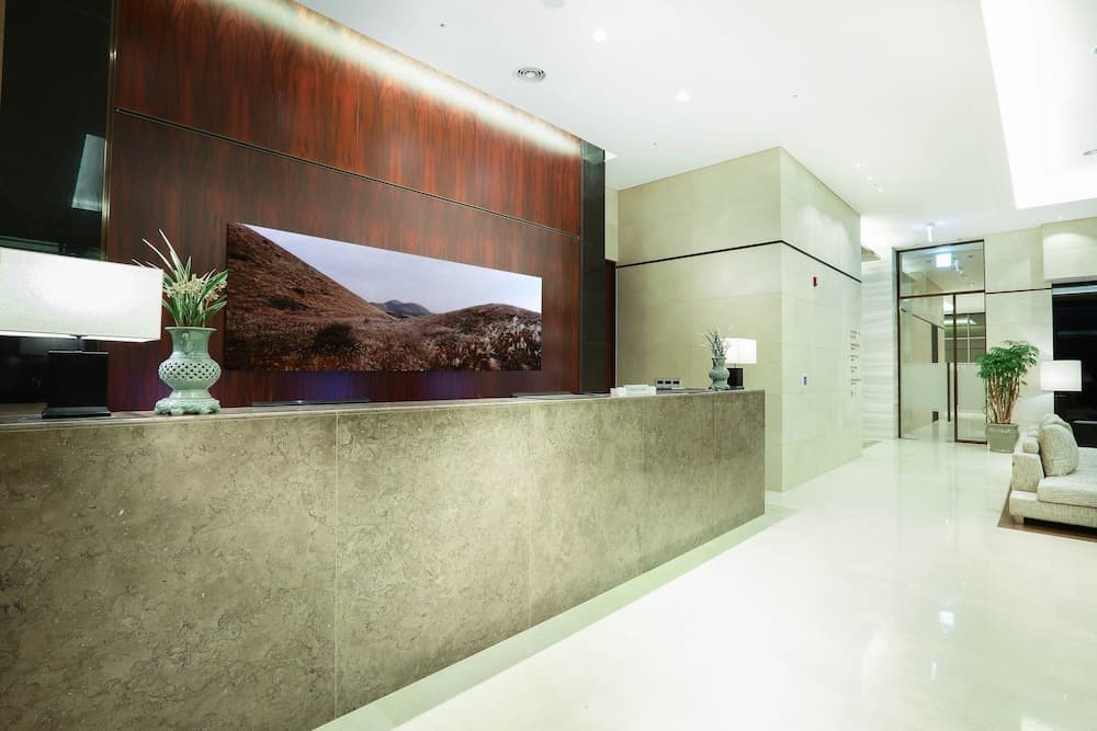 Lobi dinlenme salonu