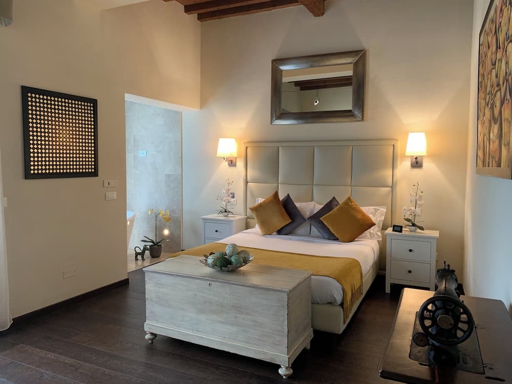 Florence Art Apartments