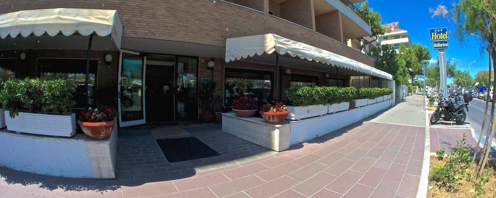 Konaklama yerinin ön cephesi