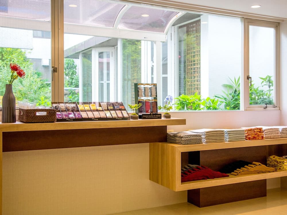 Lobi dinlenme salonu