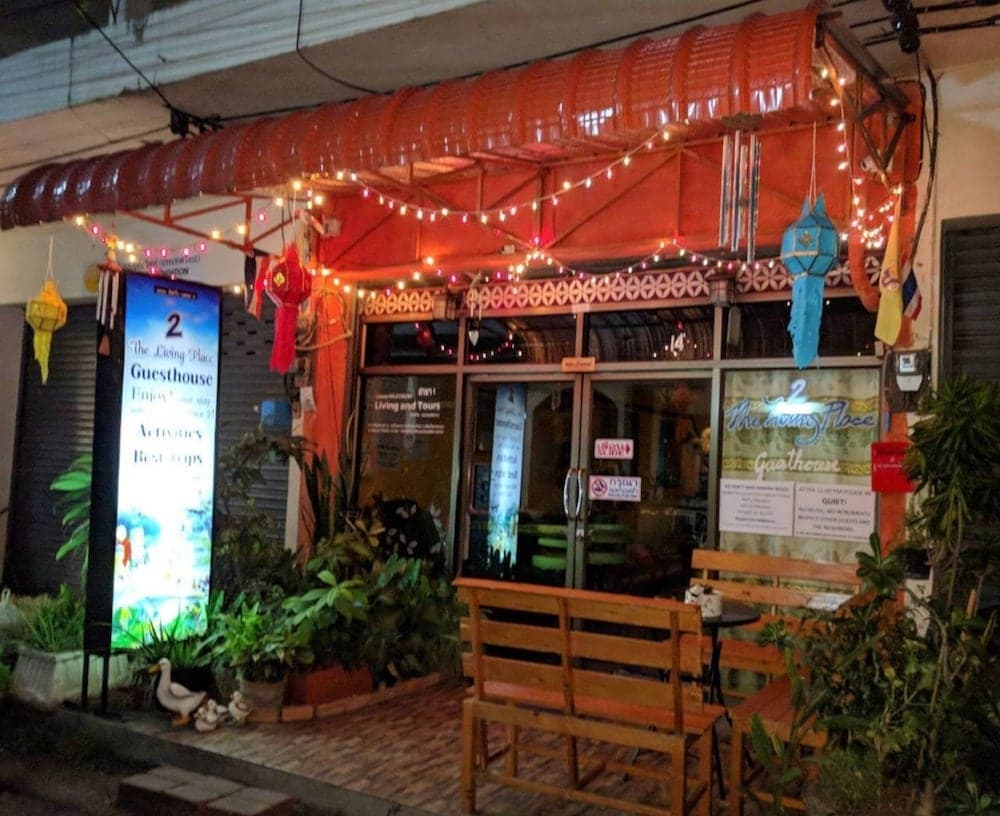 The Living Place 2 - Hostel