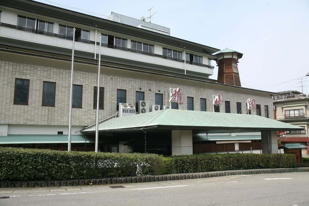 Yuzankaku