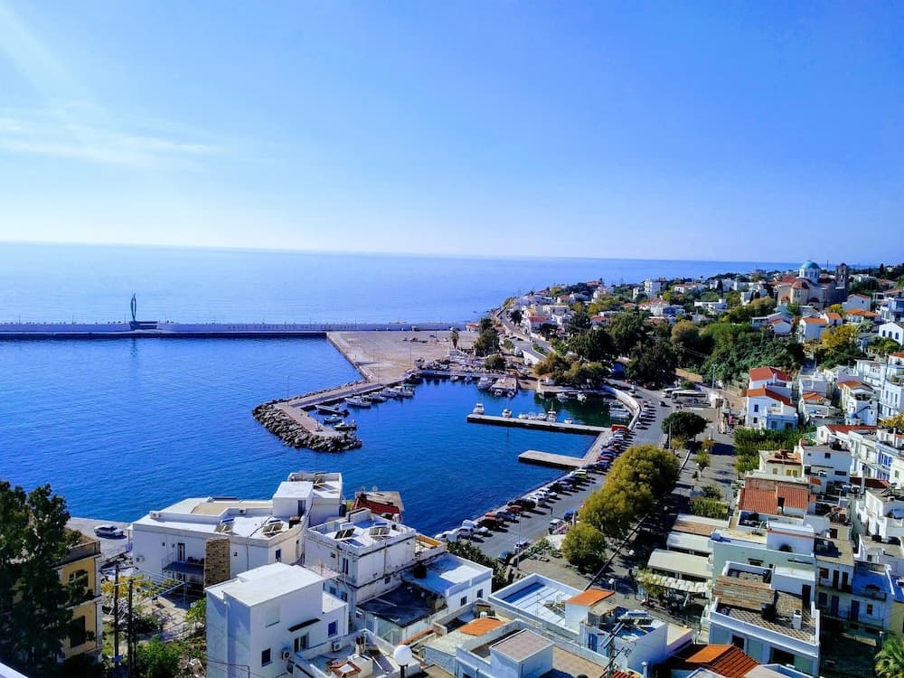 Kastro Hotel