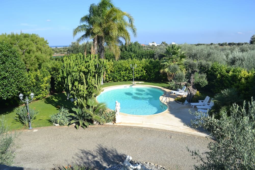 Villa Tonia