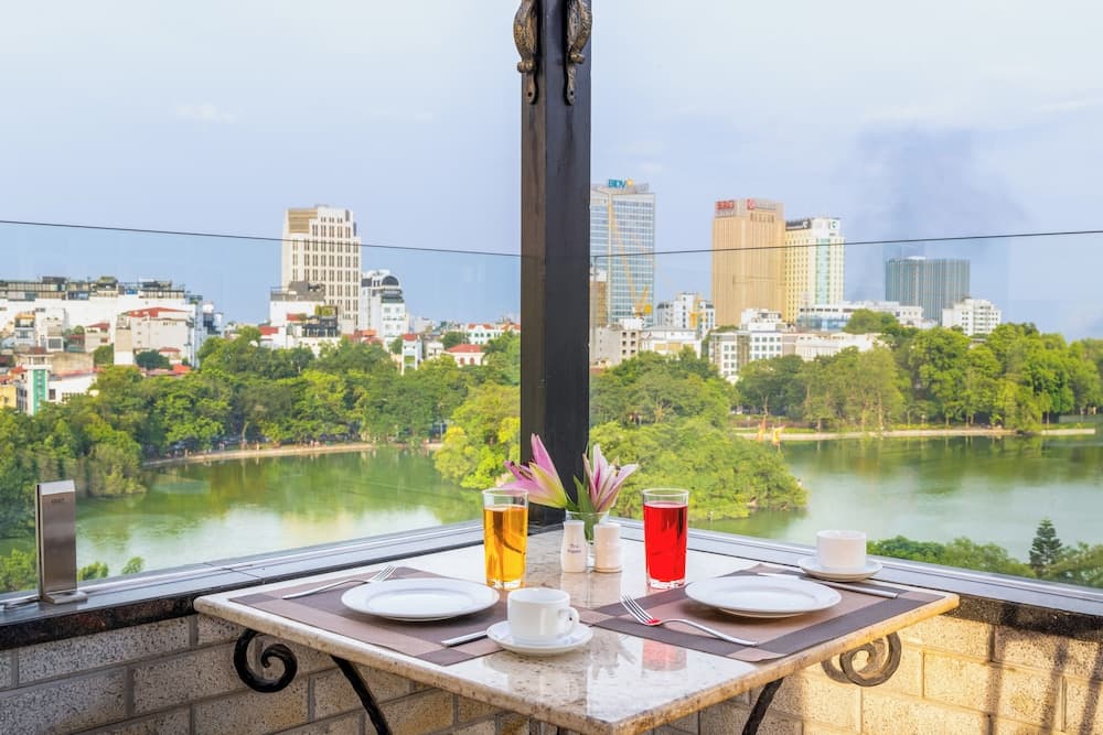 Centre Point Hanoi Hotel