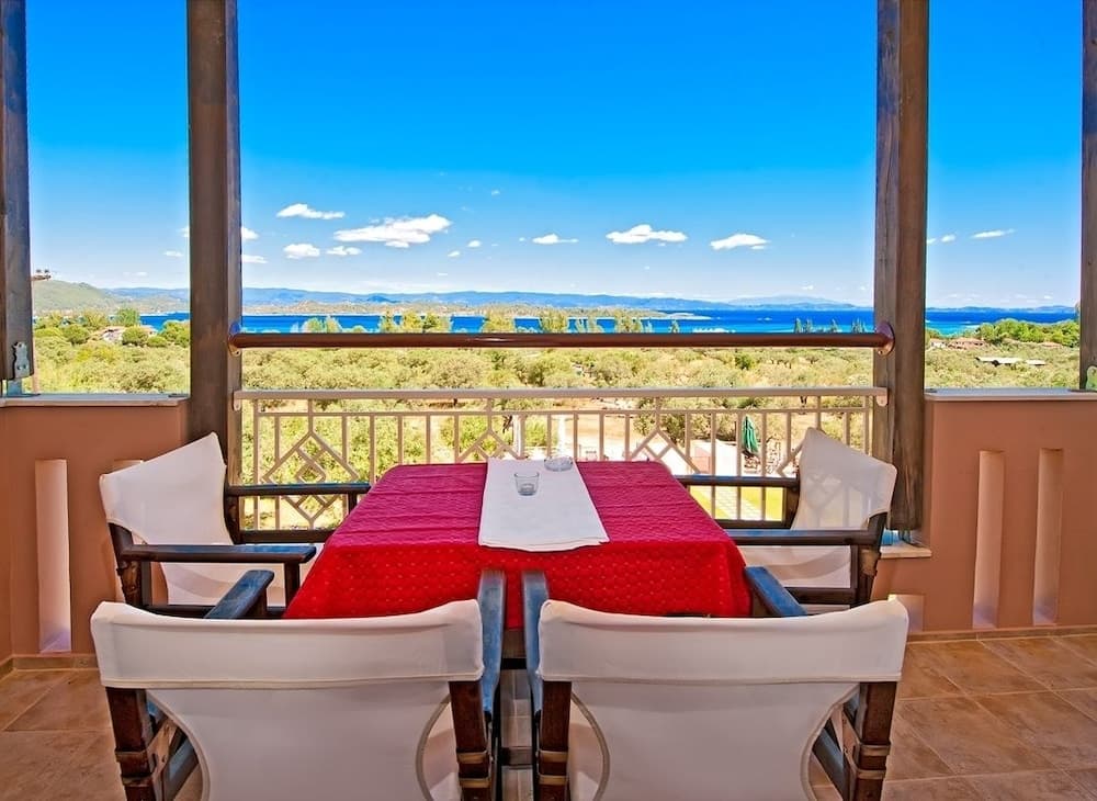 Aroma Studios and Apartments