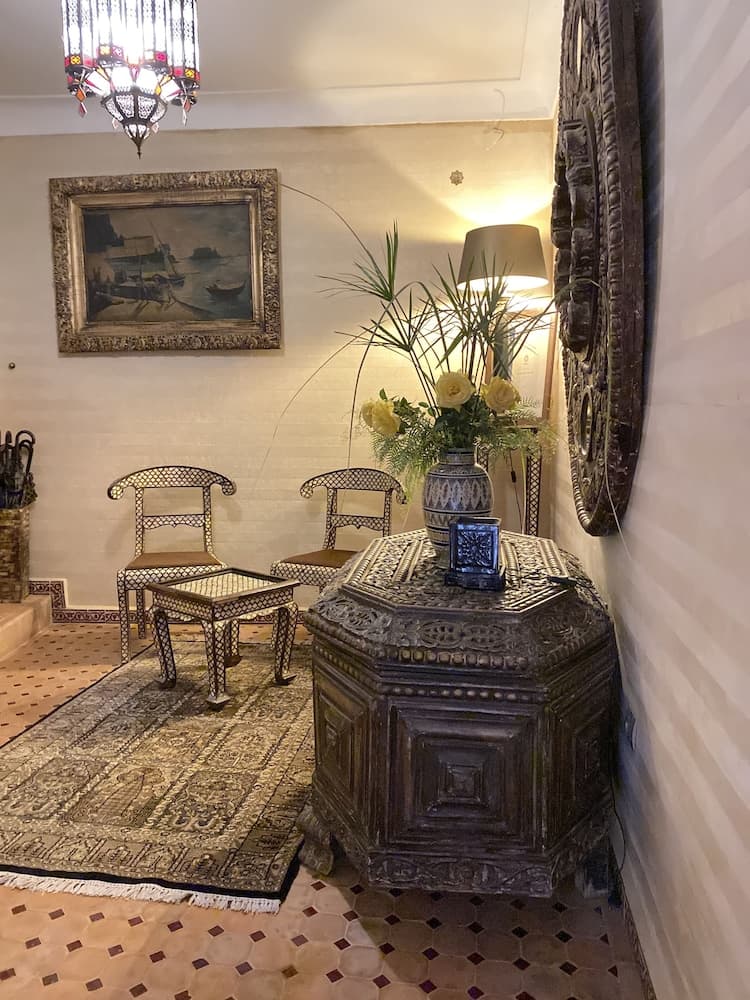 Lobi dinlenme salonu