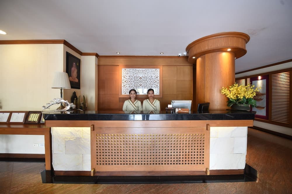FRESH INN HOTEL
