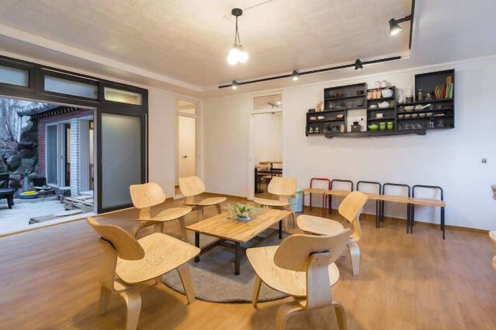 Giriş/çıkış büfesi