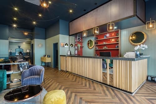 Dansaert Hotel