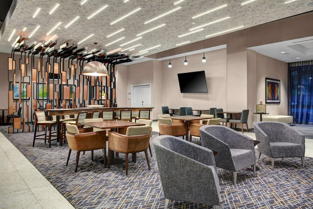 Homewood Suites by Hilton Richmond - Downtown