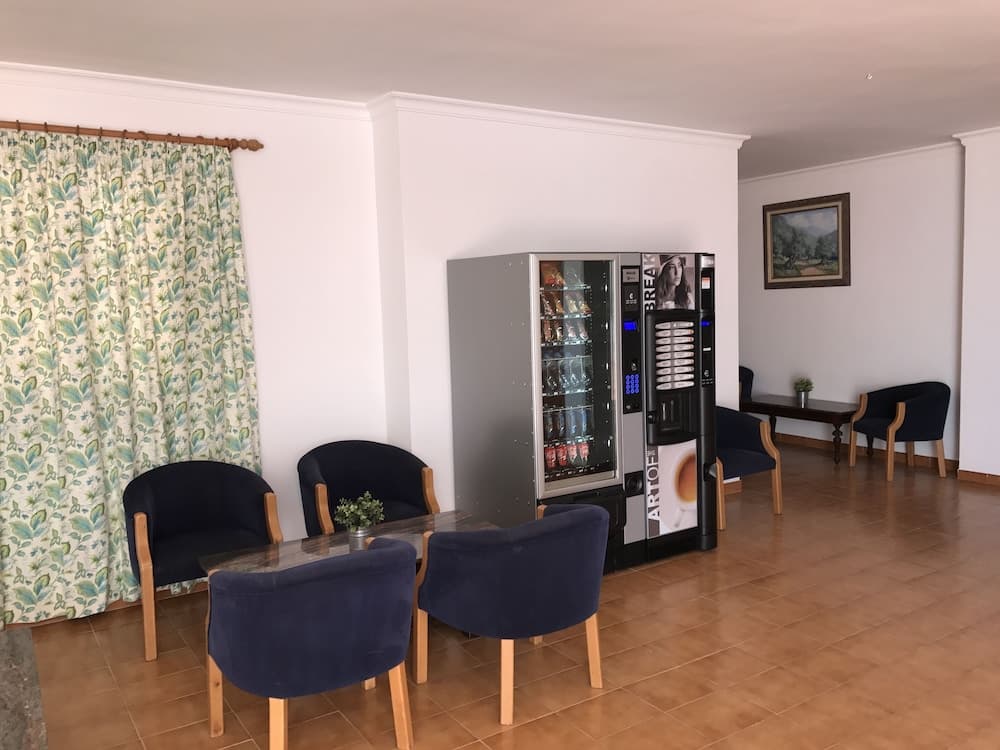 Lobi oturma alanı