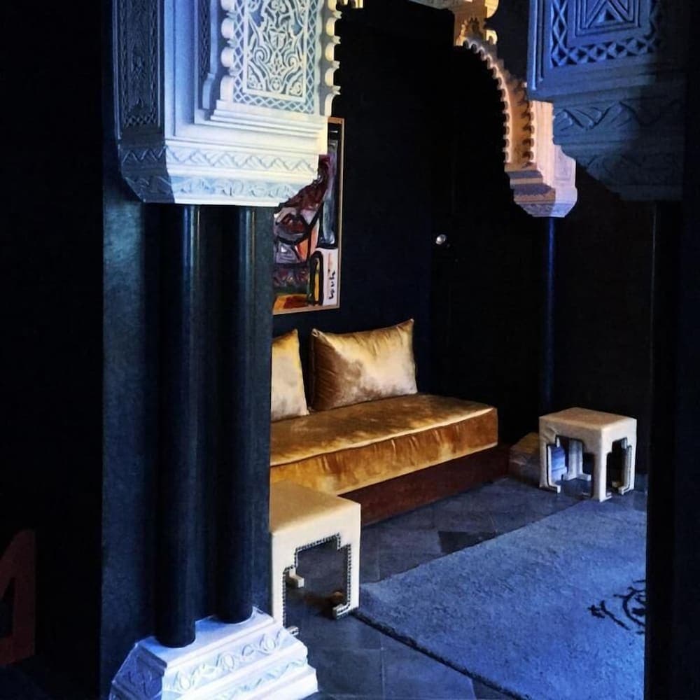 Lobi oturma alanı