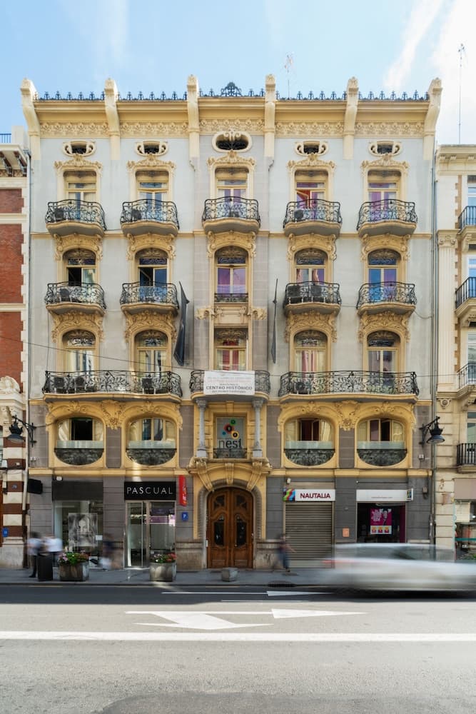 Red Nest Hostel